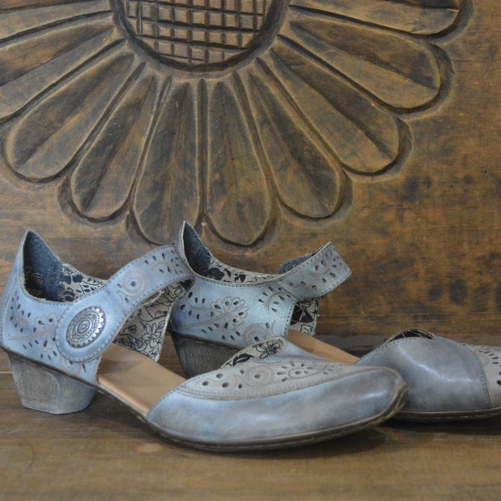 Reiker low heel mary jane style shoes EU 41 US 10